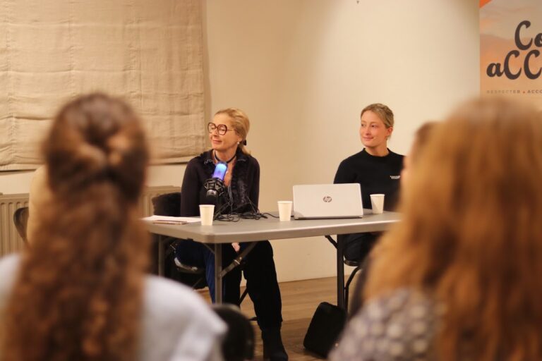 Lire la suite à propos de l’article Conférence – Discussion : « Comment parler d’amour et de sexualité à nos enfants et adolescents » 8 oct à Couvin